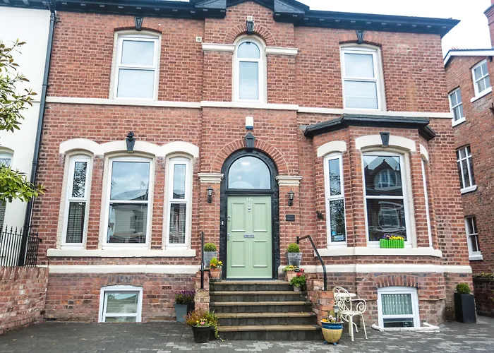 Vale House Bed & Breakfast Southport