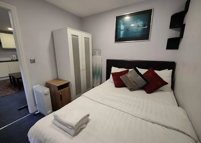 Wellesley Hotel