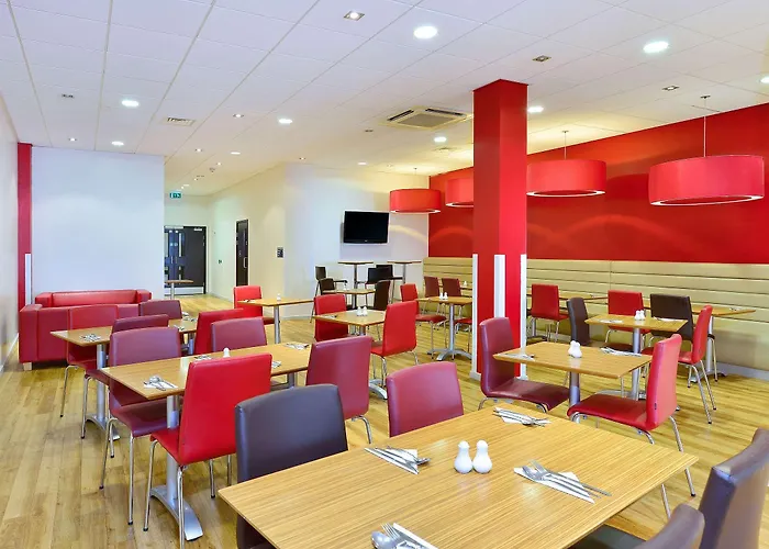 Travelodge Aberdeen Central Justice Mill Lane