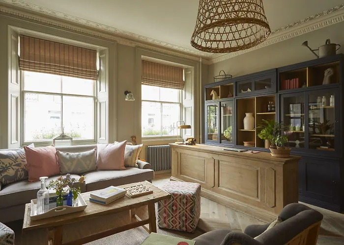 Room Mate Lime Tree London