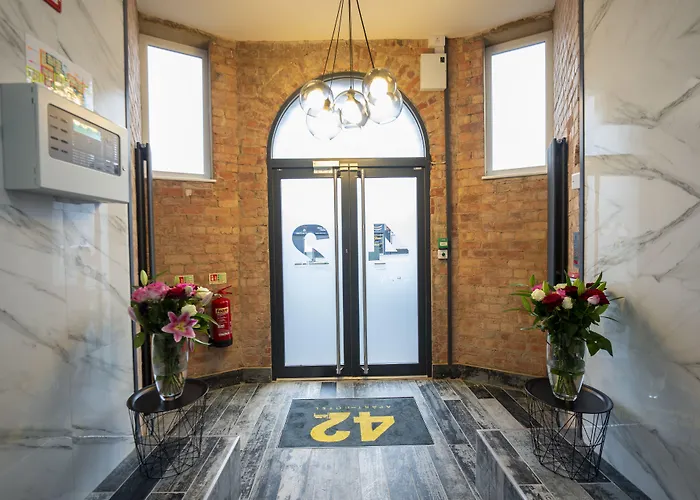 42 Apart-Hotel