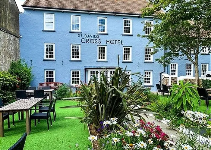 St. Davids Cross Hotel