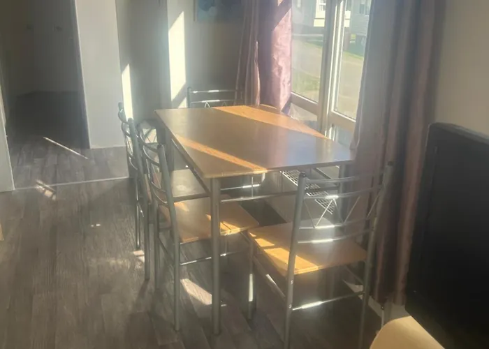 Southview Cedar Bank 6 Hotel Skegness