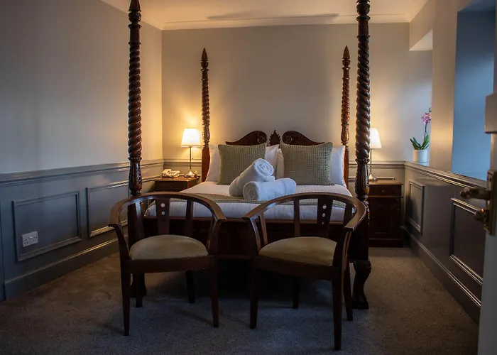 The Rosedale Hotel & Restaurant