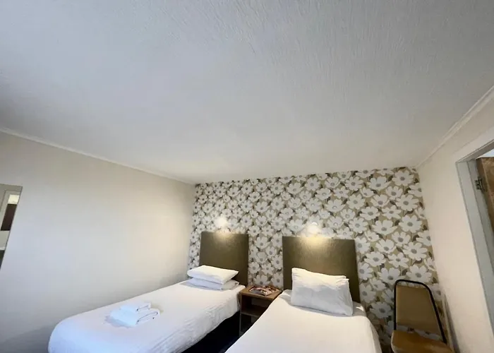 The Weigh Inn Hotel & Lodges