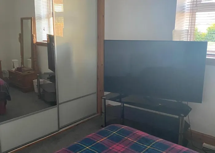 Rooms At Tarrareoch Bathgate