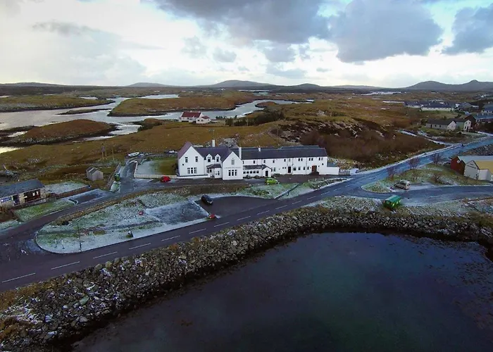 Lochmaddy Hotel
