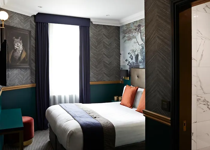 The Portico Hotel