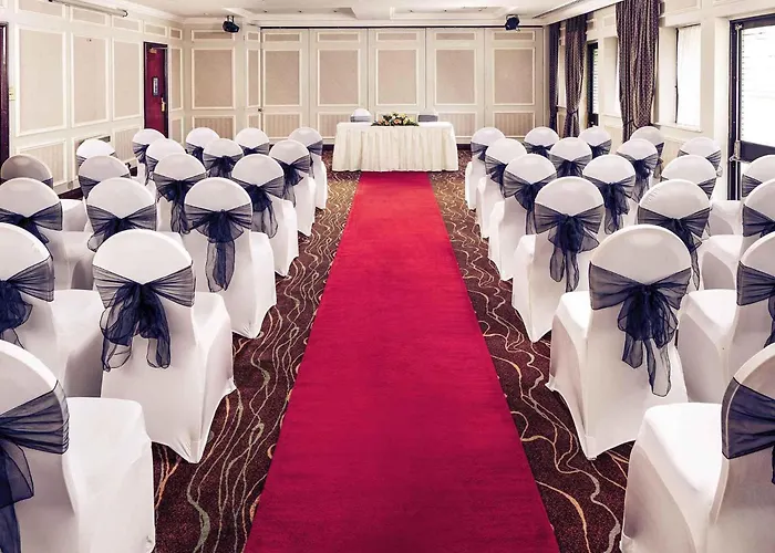 Mercure Livingston Hotel