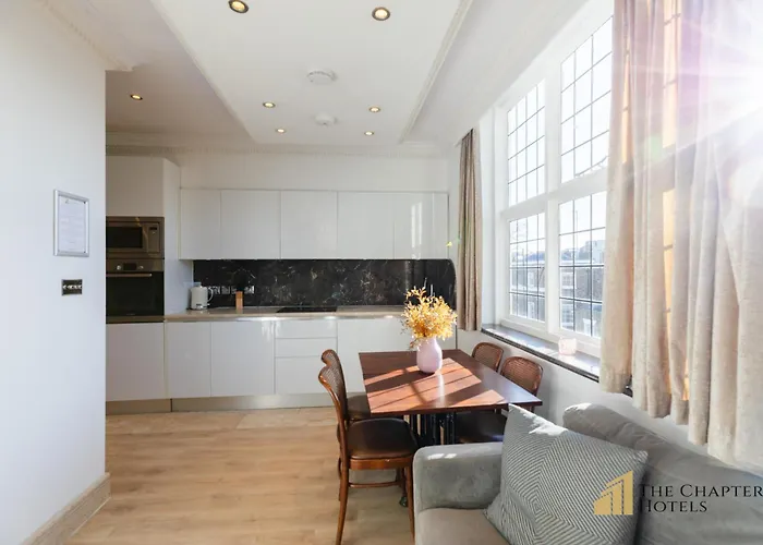 Griffin House Hotel London