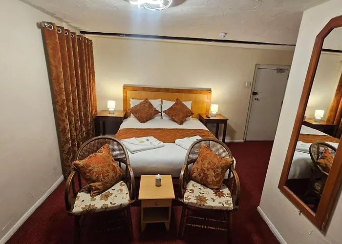 The Rose And Crown Hotel