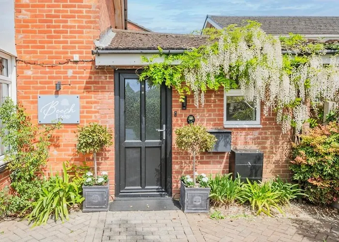 Beech Lodge Guest House New Milton