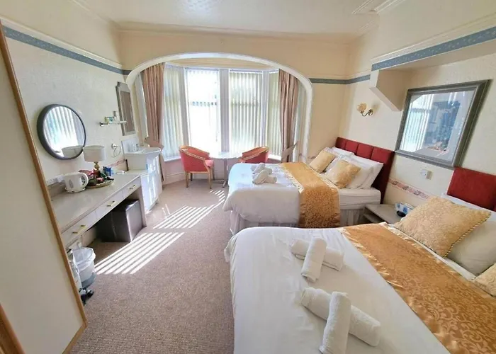 Oyo Lily Hotel Blackpool