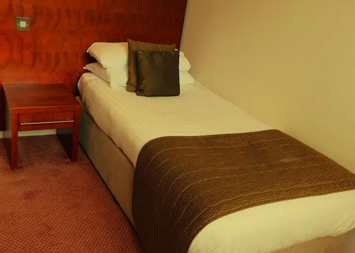 Golden Lion Hotel
