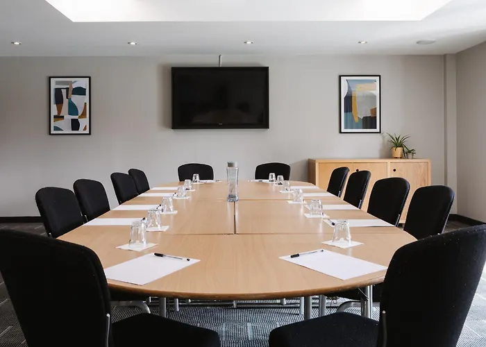 Voco Belfast By Ihg Hotel