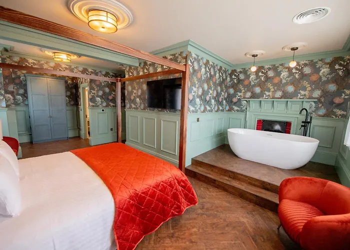 The Carre Arms Hotel & Restaurant