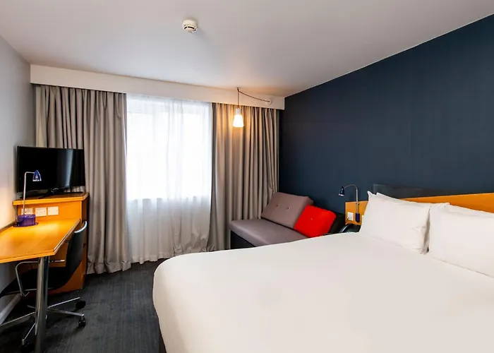 Holiday Inn Express Manchester - Salford Quays By Ihg