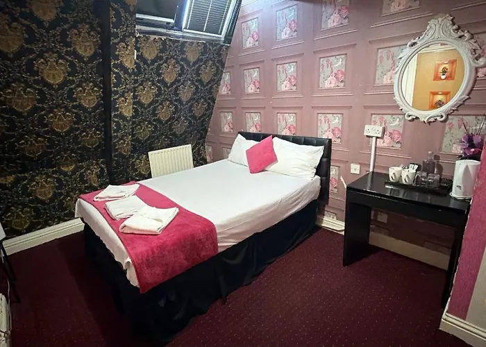 Pacific Inn London Heathrow
