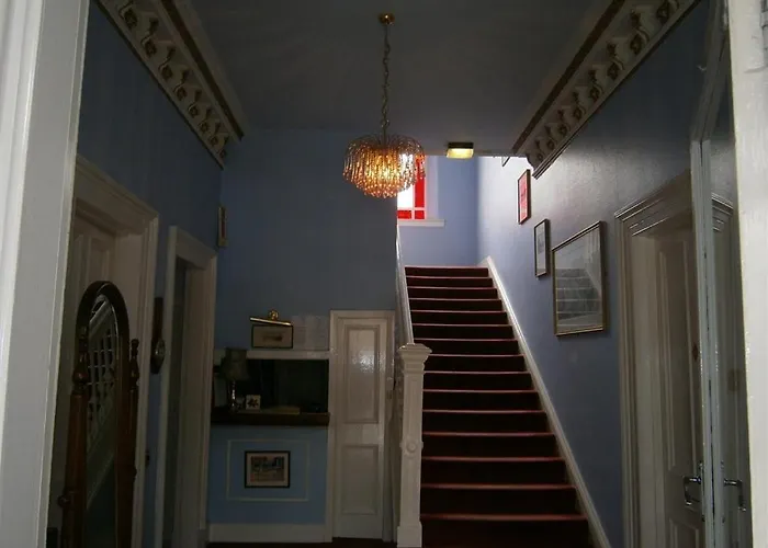 Dorstan House