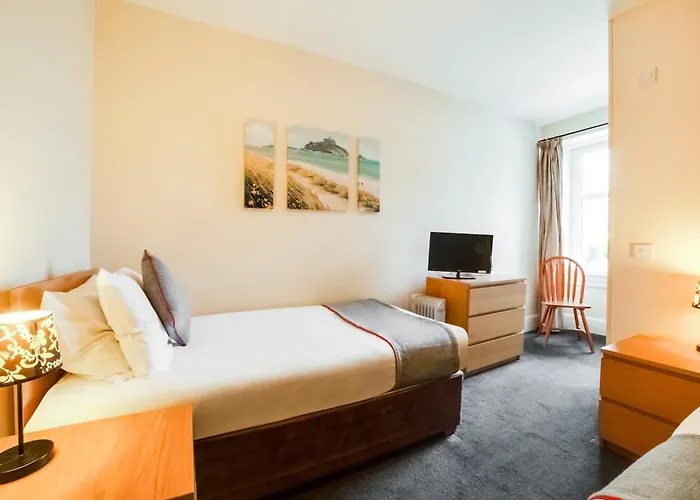 Oyo Braeriach Hotel, Highlands Scotland