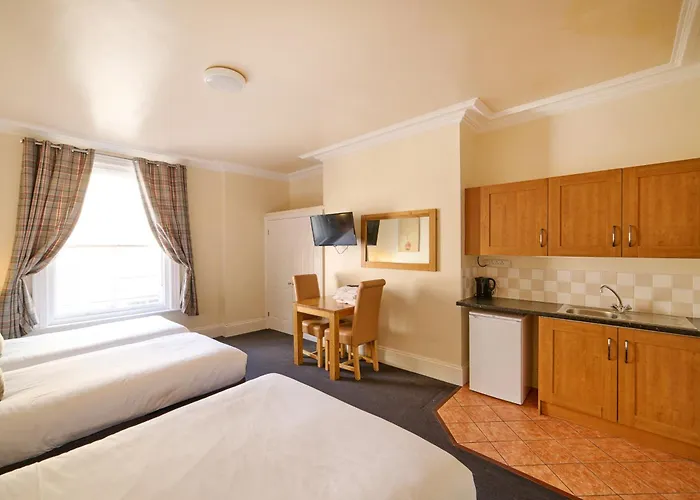 Rooms At 95 Long Street