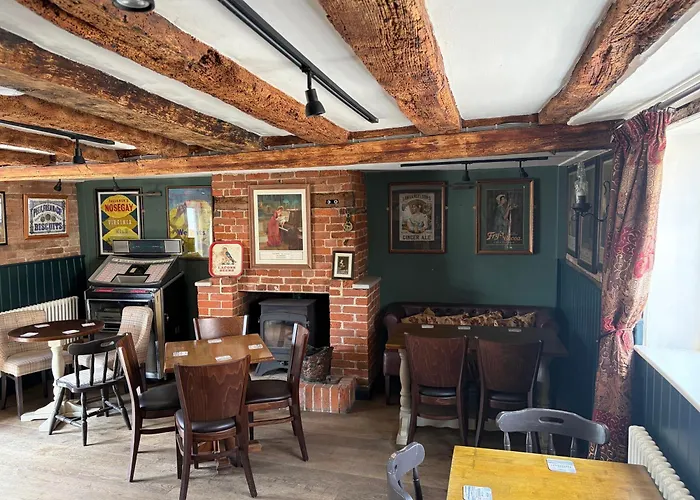 The Swan Inn Alderton 