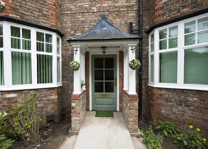 Hotel The Limes York