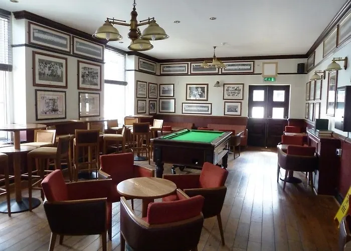 The George Hotel