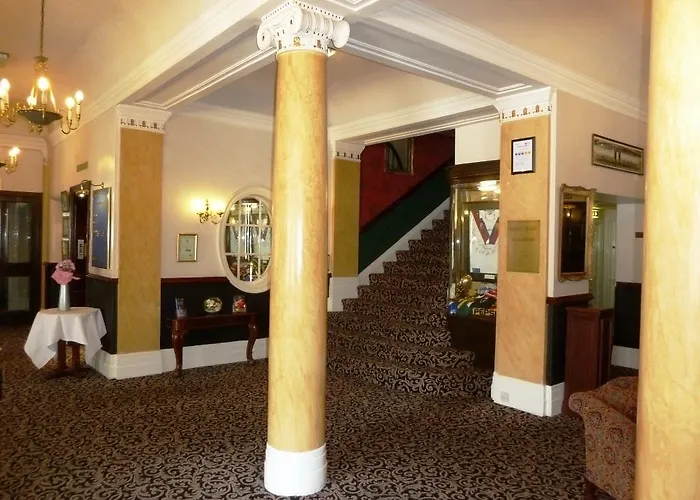 The George Hotel