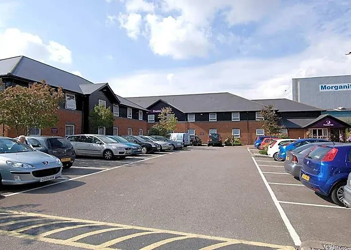 Premier Inn Swansea North