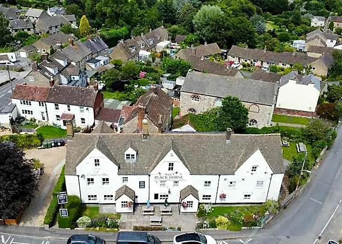 The Black Horse Inn