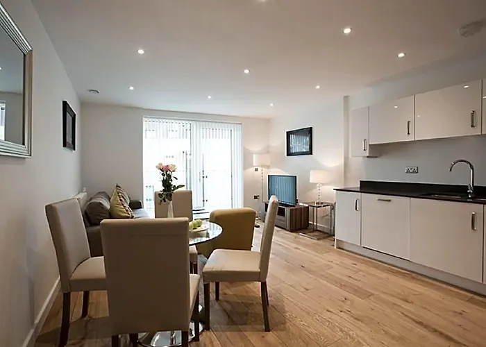 Greenwich O2 Apartments