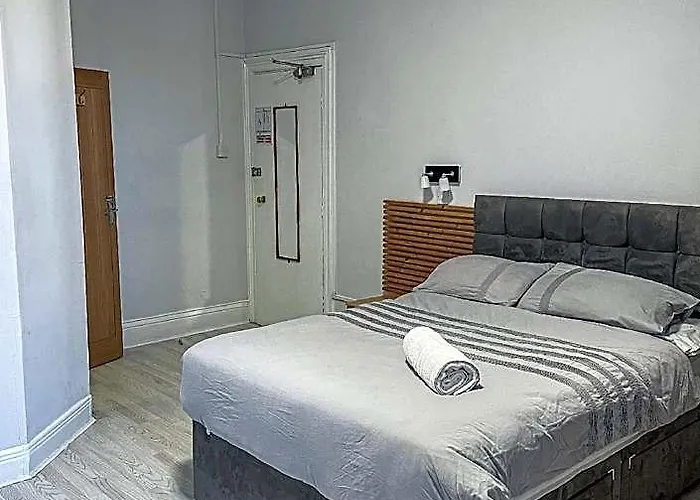 New George Hotel