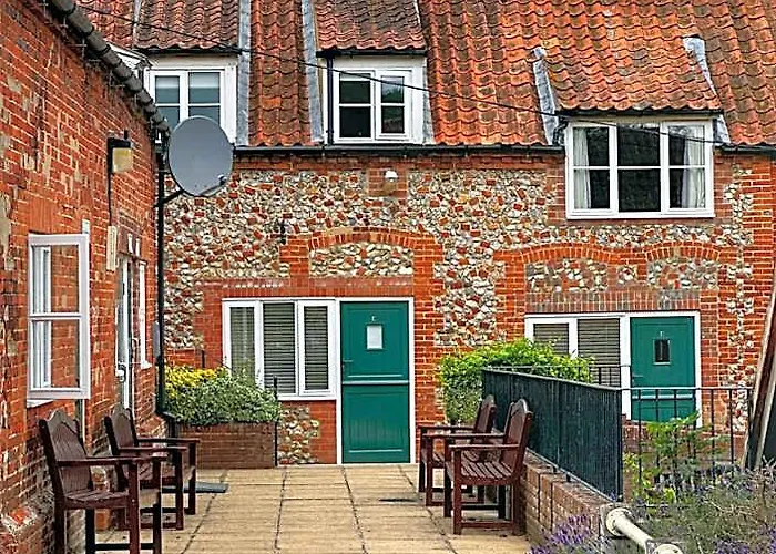 Elmham House - Pilgrim Hotel