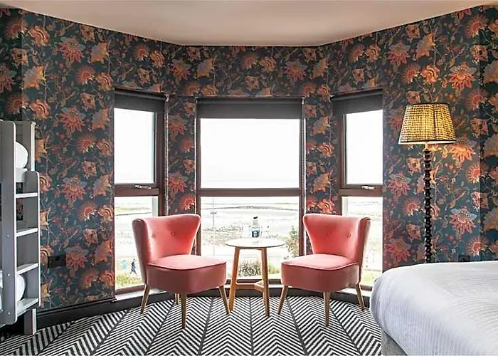 Avoca Hotel