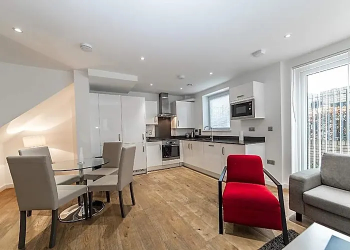 Greenwich O2 Apartments