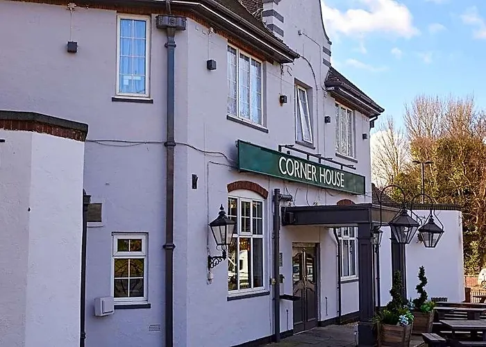 Corner House Inn By Greene King Inns
