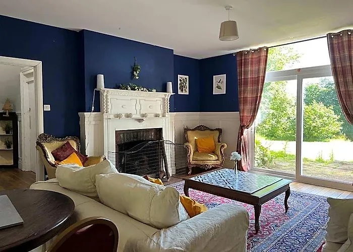 Guestling House