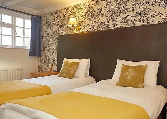 White Hart Hotel By Greene King Inns