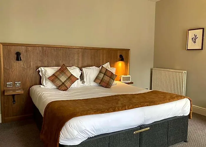 The Cross-Keys Hotel