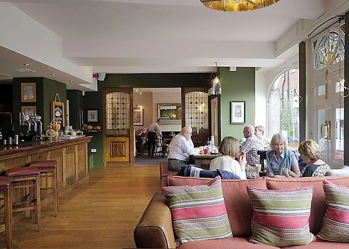 Rose & Crown