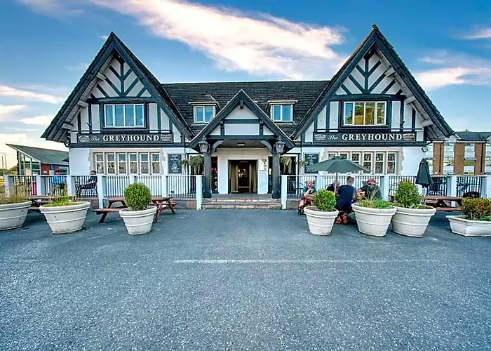 Tbd Sporting Lodge Inns Leigh