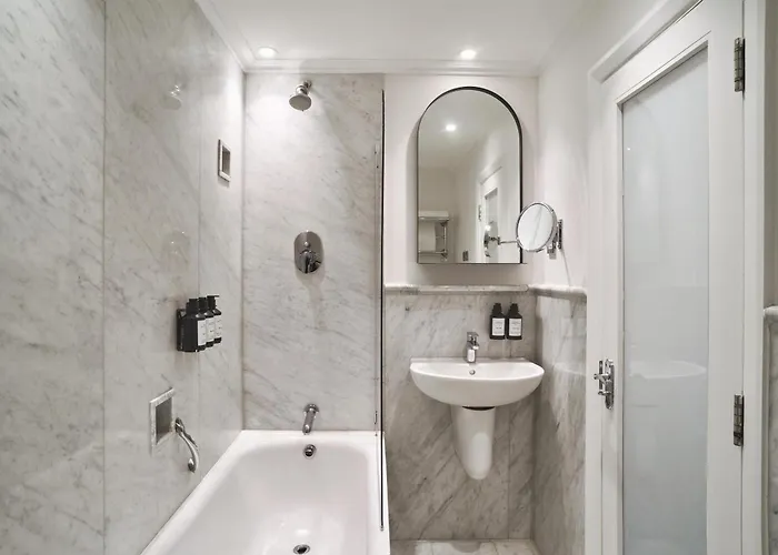 Radisson Blu Hotel, London Euston Square