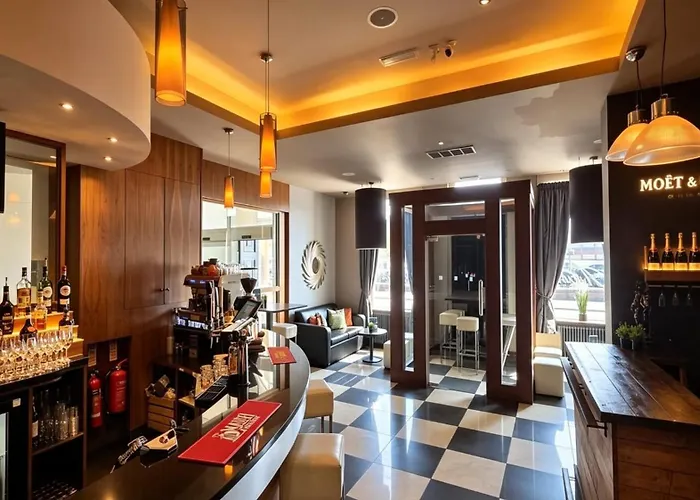Oyo Imperial Hotel