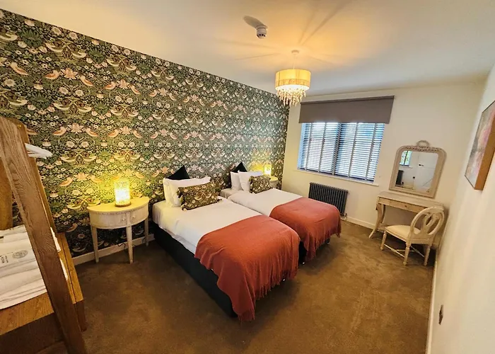 Sneaton Castle