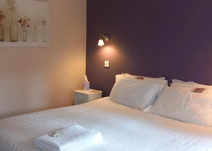 Aber Falls Hotel & Butterfly Rooms