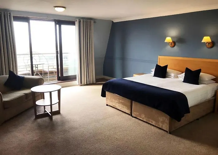 Dalmeny Hotel