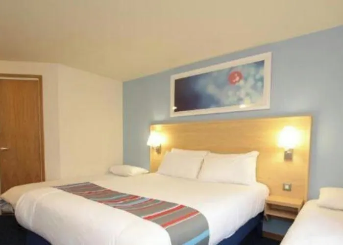 Travelodge Wirral Eastham