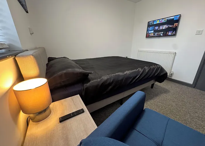 Gate Lodge - Private En-Suite Rooms, Kings Lynn, Central Location