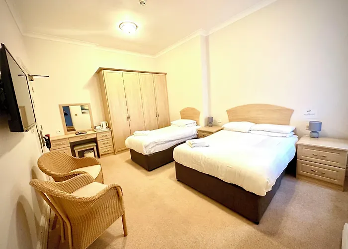 The Grove Hotel